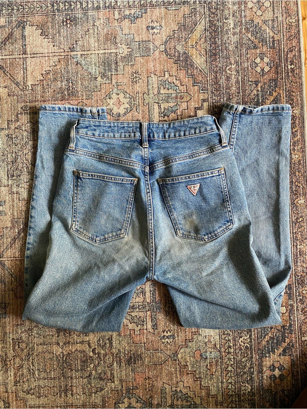 Guess Relaxed Women’s Light Blue Denim Jeans with Triangle Logo